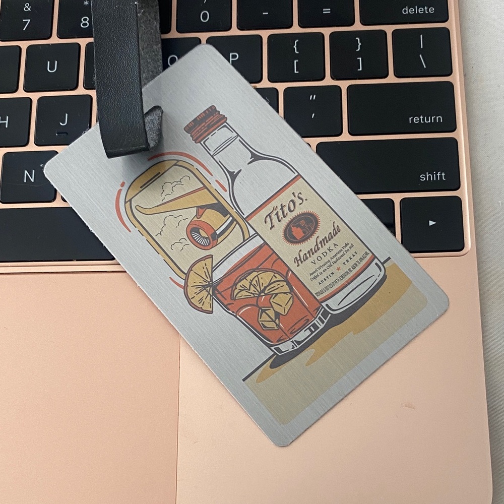 Luggage Tag 🤠